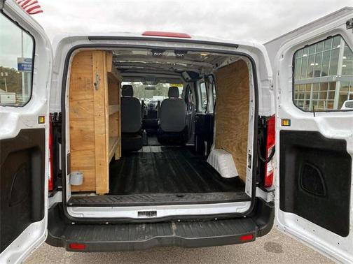 2015 Ford Transit-250 Base