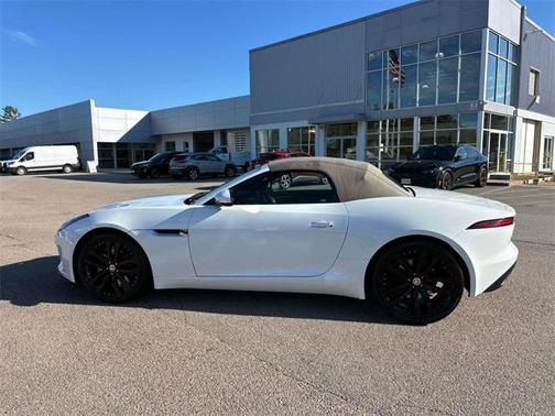 2019 Jaguar F-TYPE P380