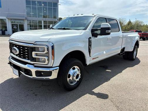 2023 Ford F-350 Lariat