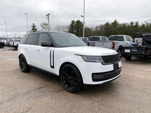 White 2025 Land Rover Range Rover P400 SE