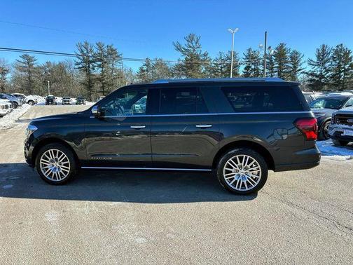 2022 Ford Expedition Max Platinum