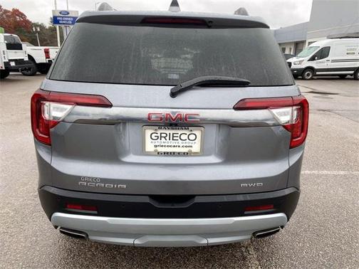2021 GMC Acadia AWD SLT