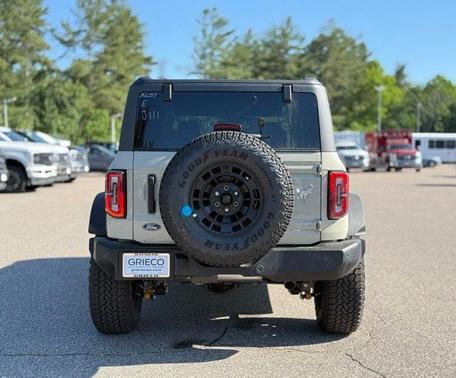 Desert Sand 2026 Ford Bronco Outer Banks