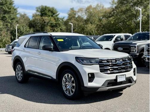 2025 Ford Explorer Active