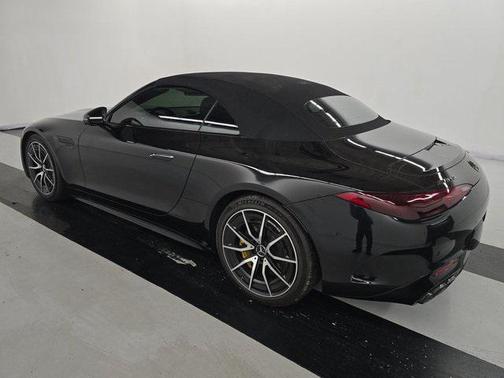 2022 Mercedes-Benz AMG SL 63 Base