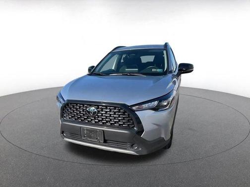 2025 Toyota Corolla Cross LE