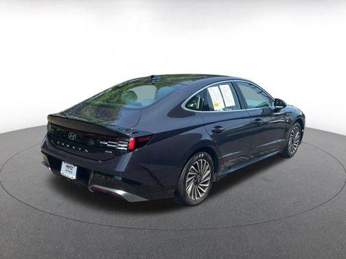 2024 Hyundai SONATA Hybrid SEL