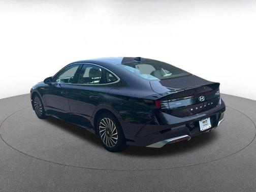 2024 Hyundai SONATA Hybrid SEL