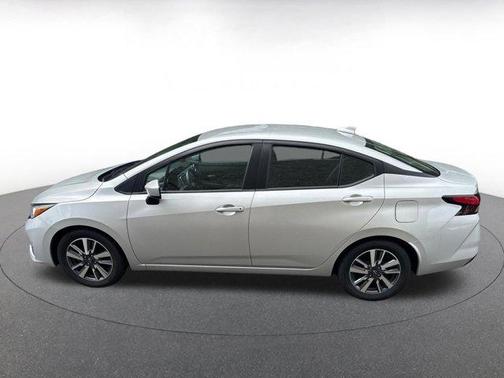 2023 Nissan Versa 1.6 SV