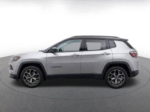 Silver Zynith 2025 Jeep Compass Limited