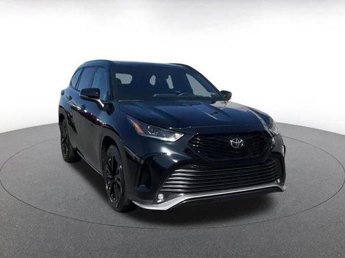 2024 Toyota Highlander XSE