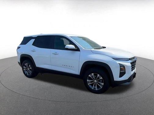 Summit White 2025 Chevrolet Equinox LT