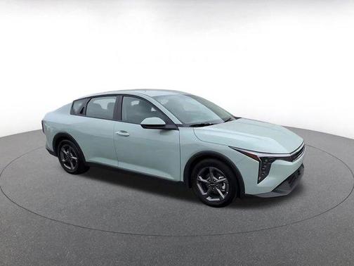 Haze 2025 Kia K4