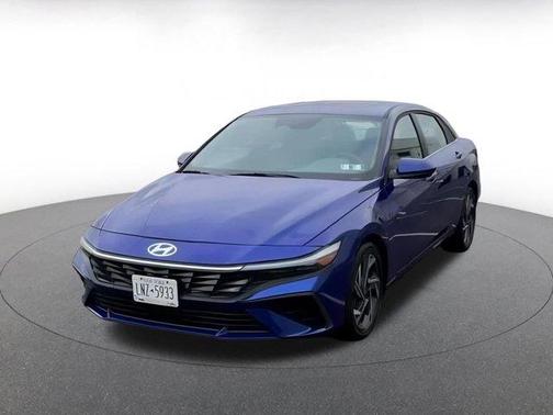 2025 Hyundai ELANTRA SEL Convenience