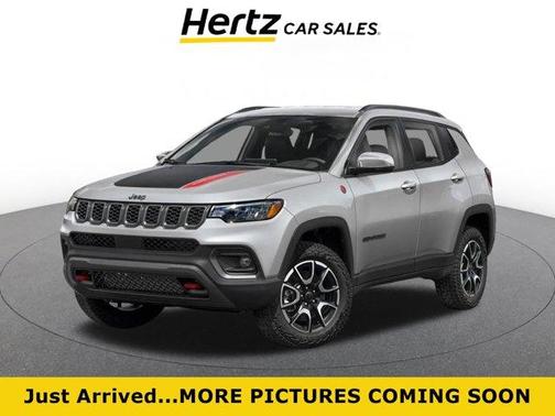 Silver Zynith 2025 Jeep Compass Trailhawk