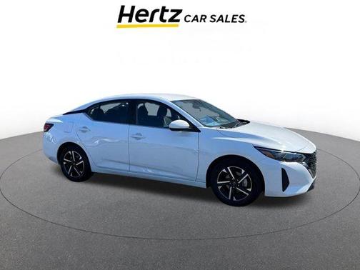 Cloud White 2025 Nissan Sentra SV