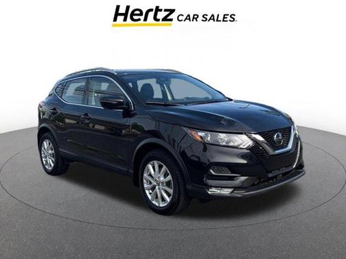 2022 Nissan Rogue Sport SV