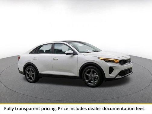 Snow White Pearl 2025 Kia K4