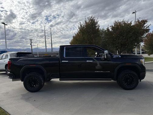 2022 GMC Sierra 3500 Denali