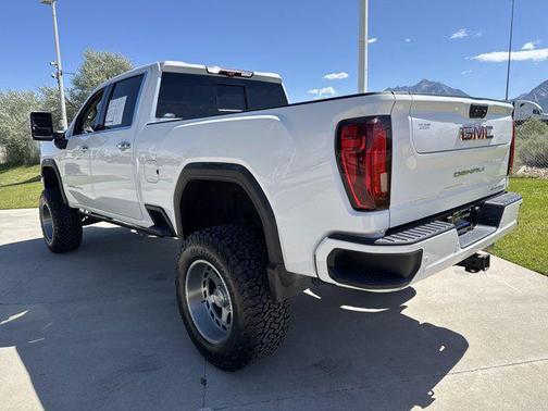 2021 GMC Sierra 2500 Denali