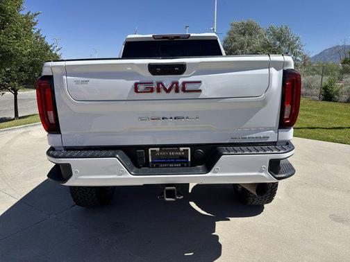 2021 GMC Sierra 2500 Denali