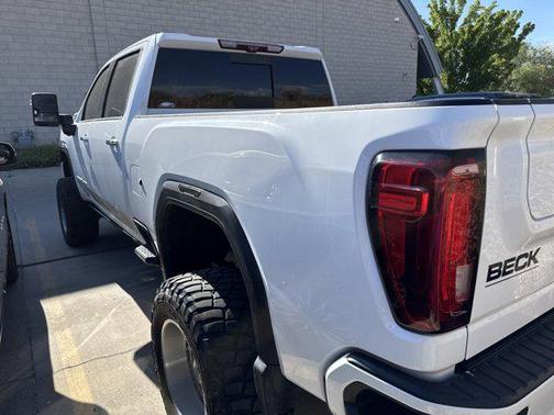 2021 GMC Sierra 2500 Denali