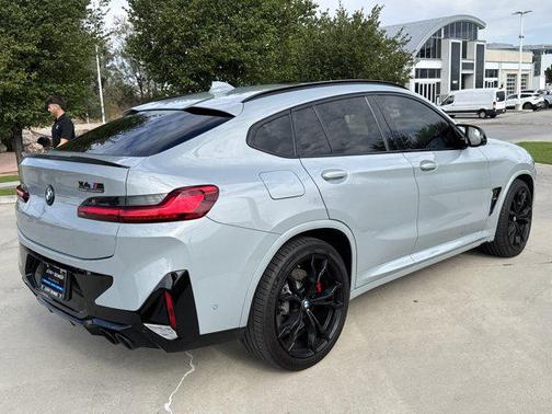 2022 BMW X4 M AWD