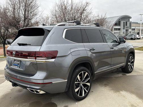 2024 Volkswagen Atlas 2.0T SEL Premium R-Line 4MOTION