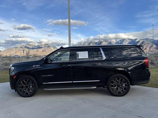2021 GMC Yukon XL SLT
