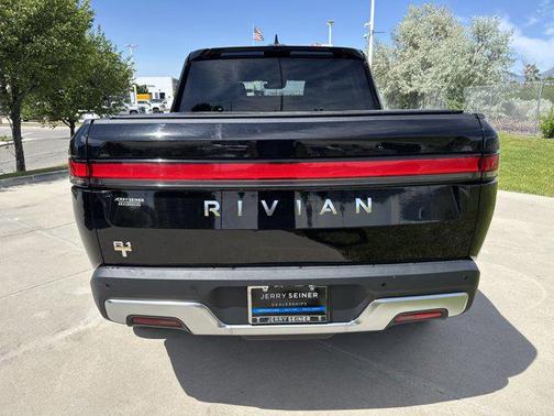 2023 Rivian R1T Adventure Quad Motor Large Pack