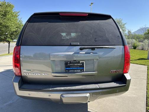 2012 GMC Yukon XL 1500 SLT