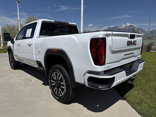2020 GMC Sierra 2500 AT4