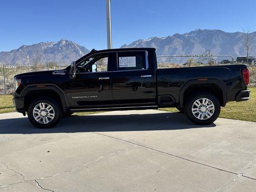 2023 GMC Sierra 3500 Denali