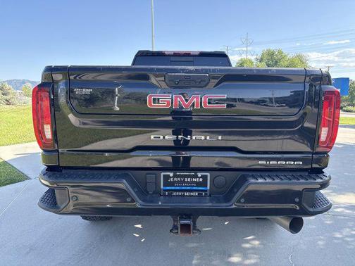 2022 GMC Sierra 3500 Denali