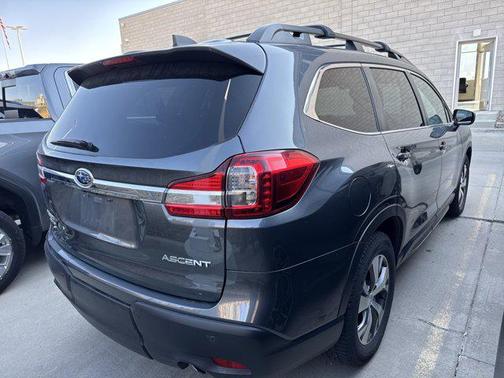 2022 Subaru Ascent Premium 7-Passenger