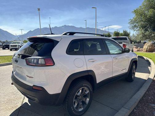 2019 Jeep Cherokee Trailhawk