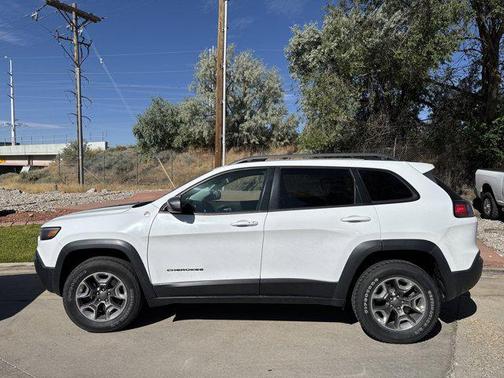 2019 Jeep Cherokee Trailhawk