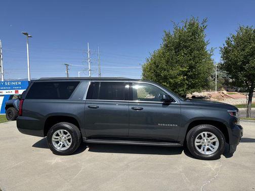 2019 Chevrolet Suburban LT