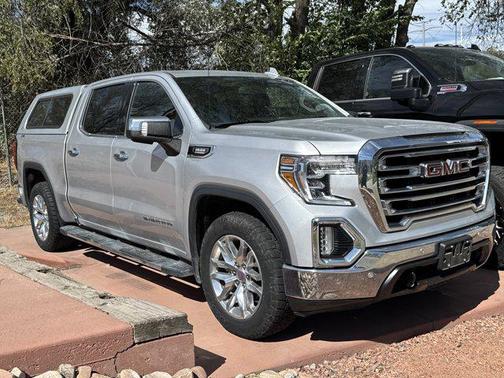 2022 GMC Sierra 1500 SLT