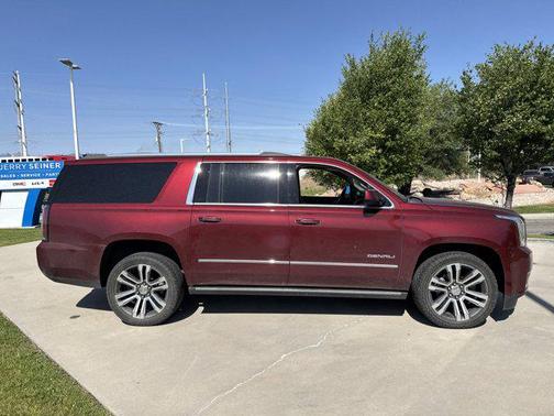2019 GMC Yukon XL Denali
