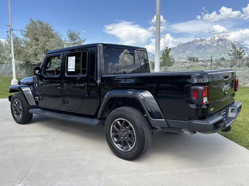 2021 Jeep Gladiator Overland