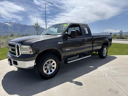 2005 Ford F-350 XLT