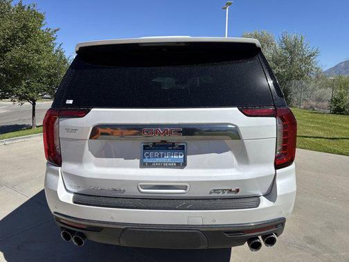 2024 GMC Yukon 4WD AT4