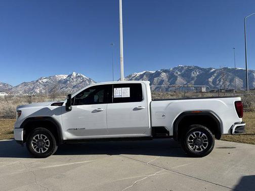 2022 GMC Sierra 3500 AT4