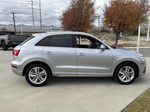 2018 Audi Q3 2.0T Premium Plus