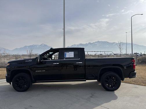 2022 Chevrolet Silverado 2500 High Country