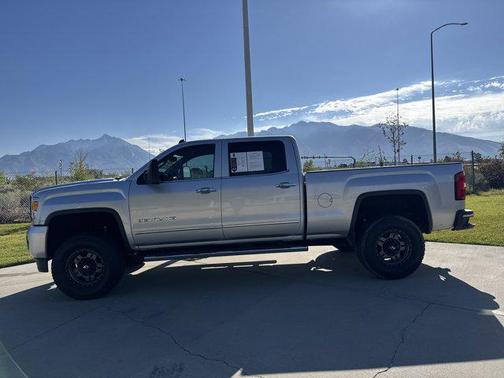2015 GMC Sierra 3500 Denali