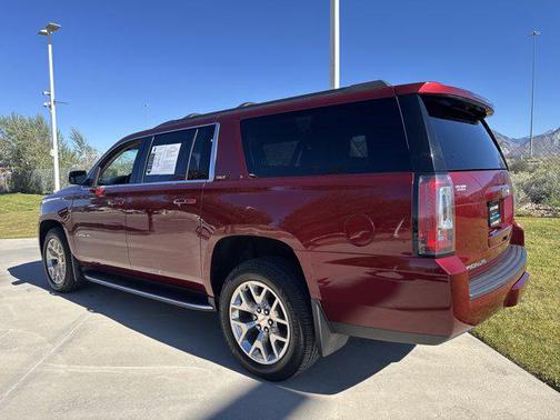 2017 GMC Yukon XL SLT
