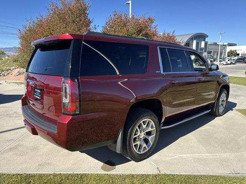 2017 GMC Yukon XL SLT