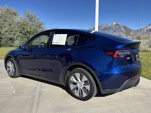 2023 Tesla Model Y Long Range Dual Motor All-Wheel Drive